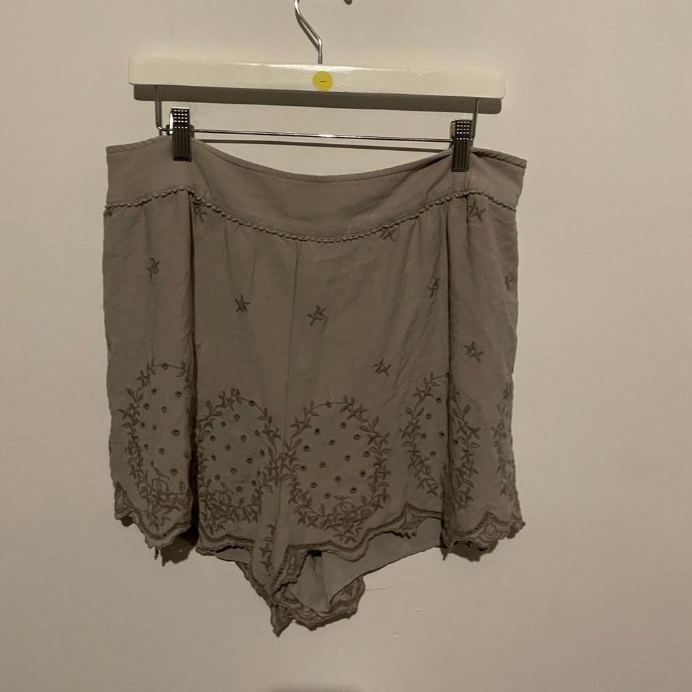Knox Rose‎ Embroidered Gray Shorts xl